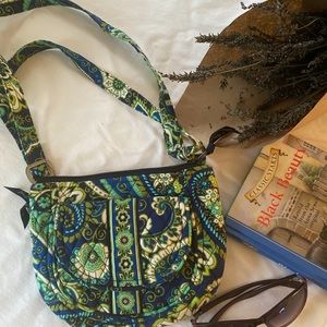 💚 VERA BRADLEY crossbody